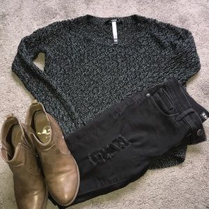 Kensi Sweater, Black and green. Nice quality.